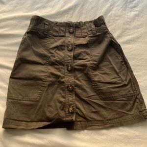 A&F cargo green mini skirt